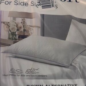 Charter Club White Pillow with Continuous Support